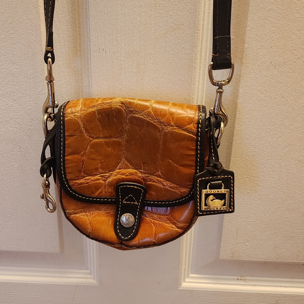 DOONEY & BOURKE Bordeaux Croco EMBOSSED LEATHER Mini Flap CROSSBODY6" x 6" x 2"